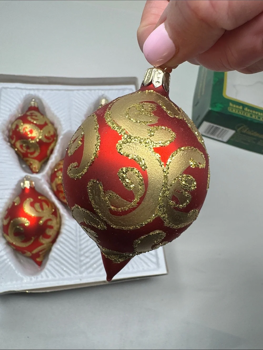 COMMODORE CHRISTMAS CLASSICS TEARDROP ORNAMENTES HAND DECORATED GLASS